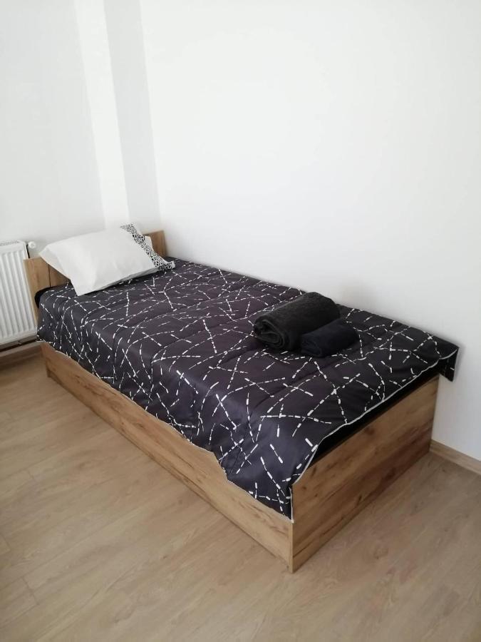 Hostel Denica Σκόπια Εξωτερικό φωτογραφία