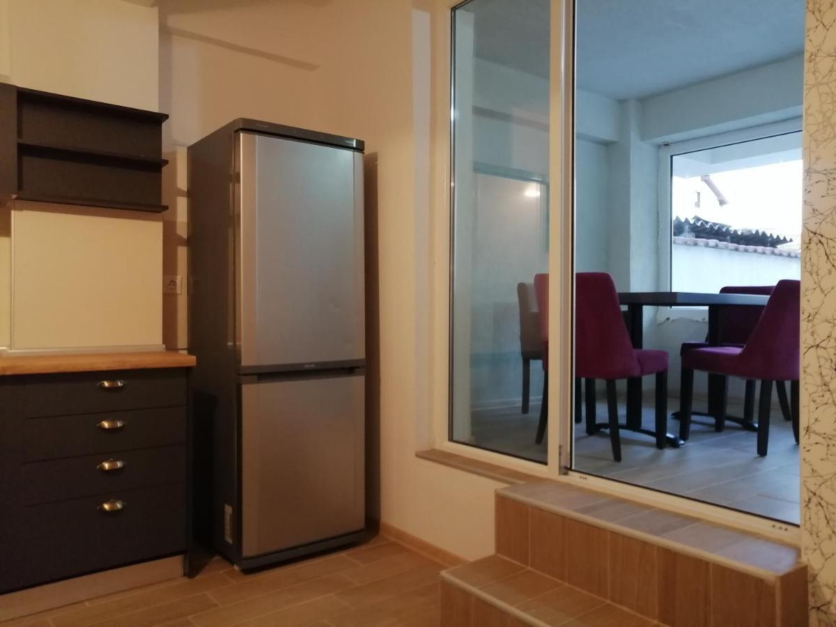 Hostel Denica Σκόπια Εξωτερικό φωτογραφία