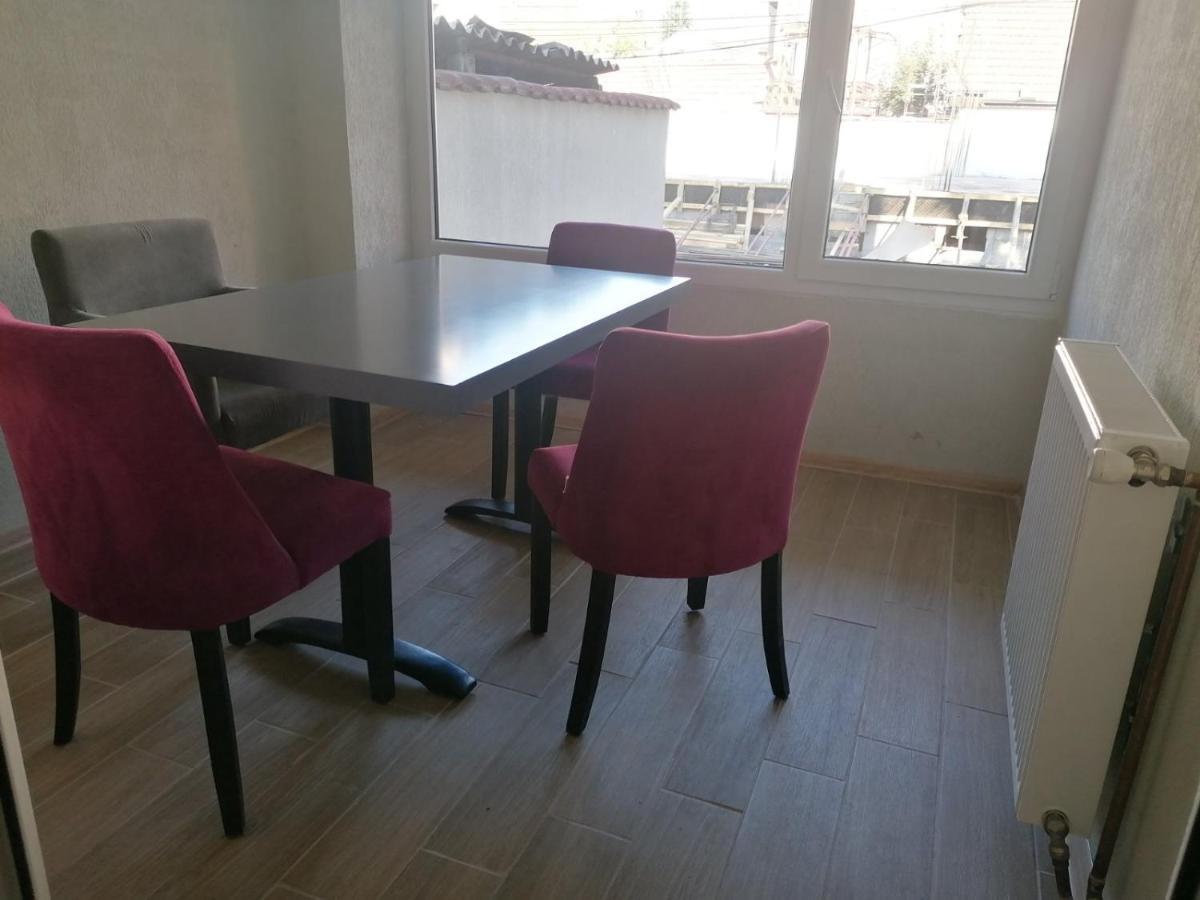 Hostel Denica Σκόπια Εξωτερικό φωτογραφία